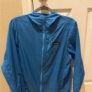 Patagonia Blue Lightweight Hooded Windbreaker Jacket